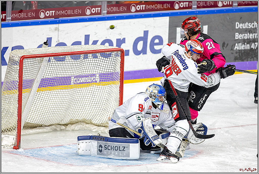 DEL; Koelner Haie - Schwenninger Wild Wings, 07.10.2018